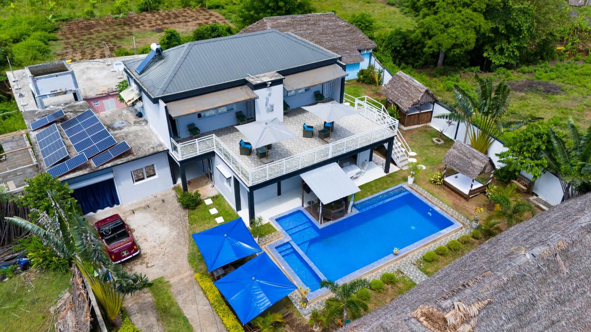 Villa Mia Нуси-Бе Экстерьер фото