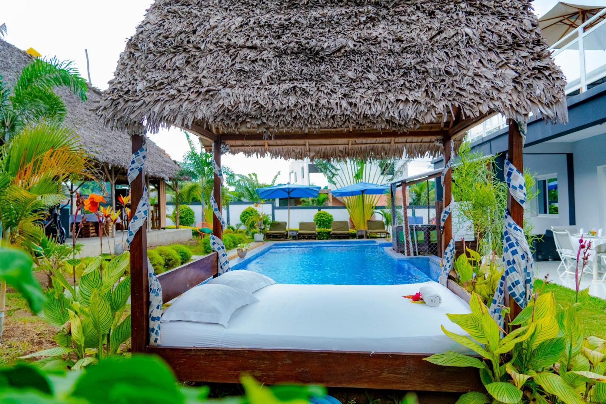 Villa Mia Нуси-Бе Экстерьер фото
